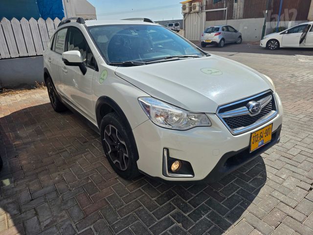 מודעת רכב סובארו XV
