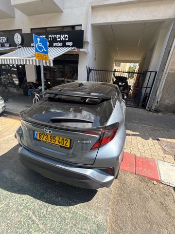 טויוטה C-HR