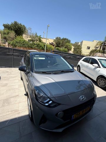 יונדאי i10