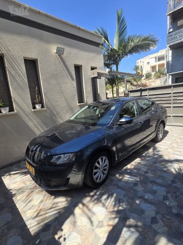 סקודה אוקטביה