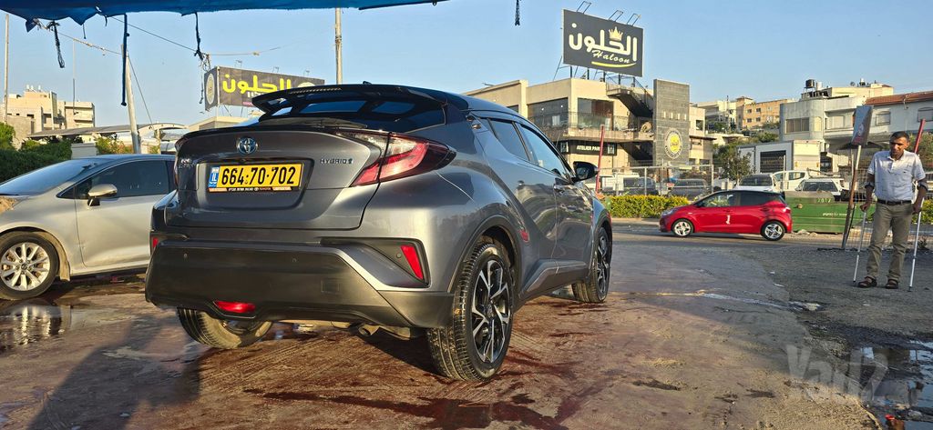 טויוטה C-HR