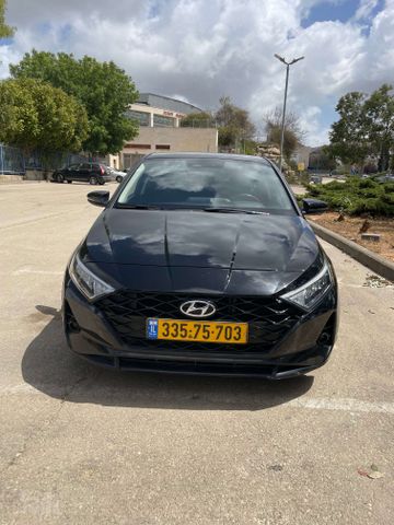יונדאי i20