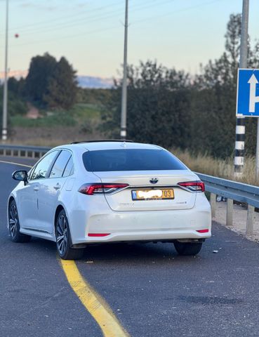 מודעת רכב טויוטה קורולה
