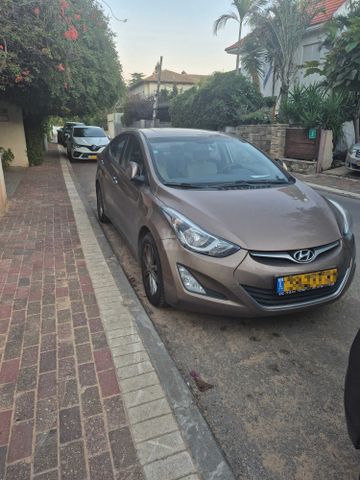 יונדאי I35
