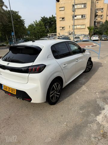פיג'ו 208