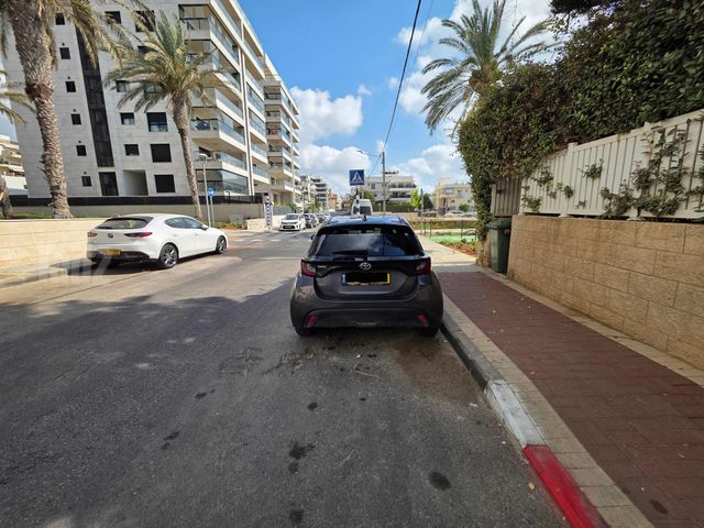 טויוטה יאריס