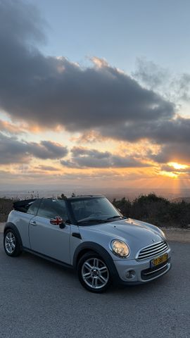 מודעת רכב מיני קופר קבריולט