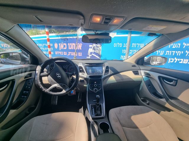 יונדאי I35