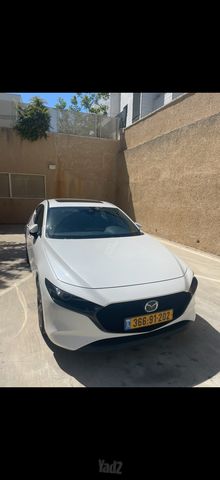 מאזדה 3