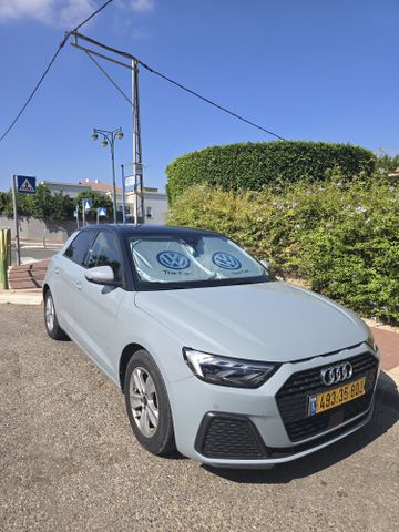 אאודי A1