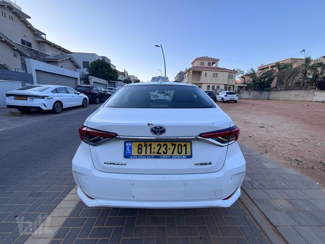 טויוטה קורולה