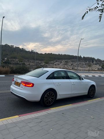 אאודי A4