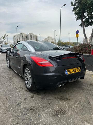פיג'ו RCZ