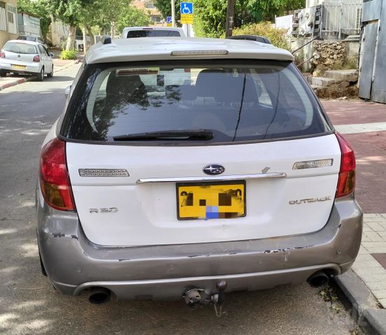 סובארו אאוטבק