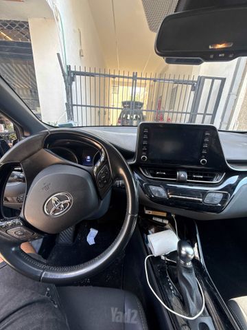 טויוטה C-HR