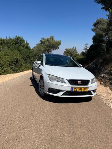 סיאט לאון