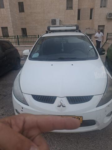 מיצובישי גרנדיס