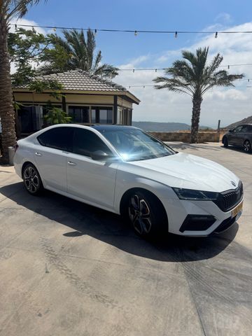 סקודה אוקטביה