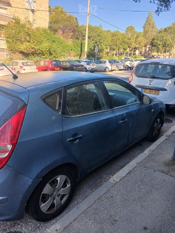 יונדאי i30