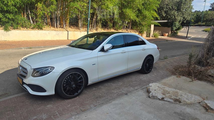 מרצדס-בנץ E-class