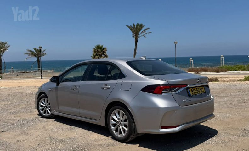 טויוטה קורולה