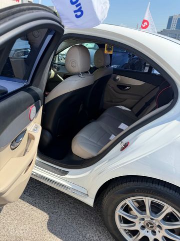 מרצדס-בנץ C-class