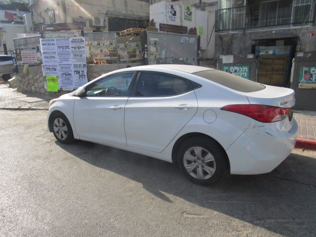 יונדאי I35