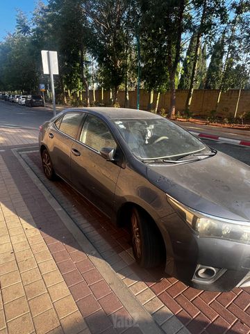טויוטה קורולה
