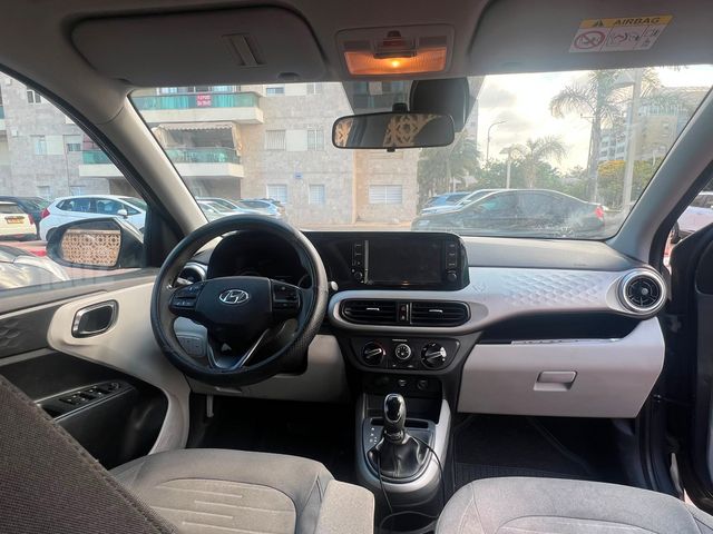 יונדאי i10