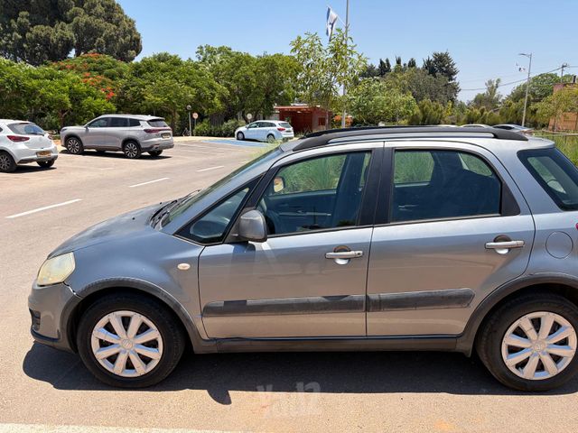 סוזוקי SX4