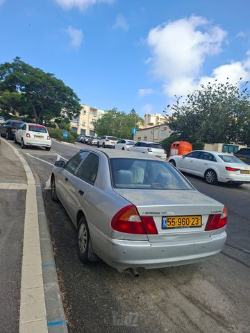 מיצובישי לנסר