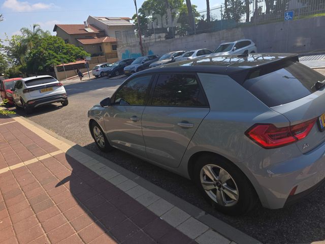 אאודי A1
