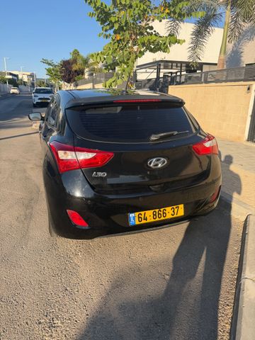 יונדאי i30