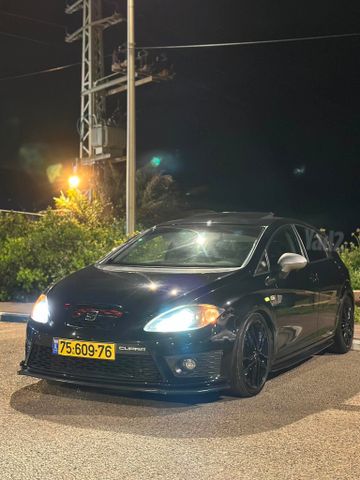 סיאט לאון