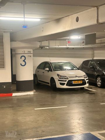 סיטרואן C4