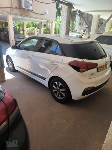 מודעת רכב יונדאי i20