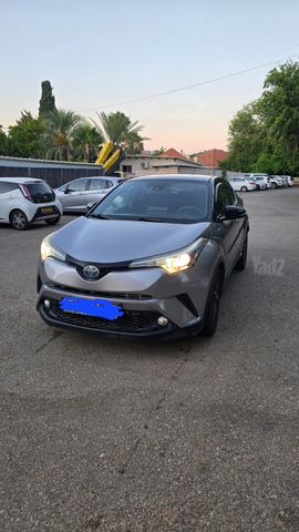 טויוטה C-HR