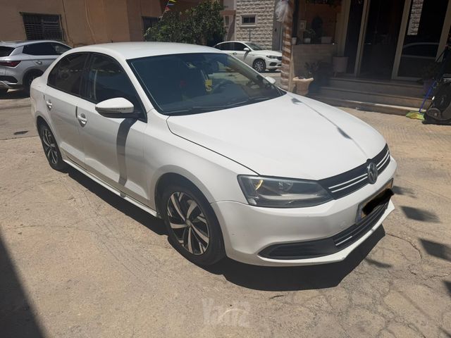 פולקסווגן ג'טה