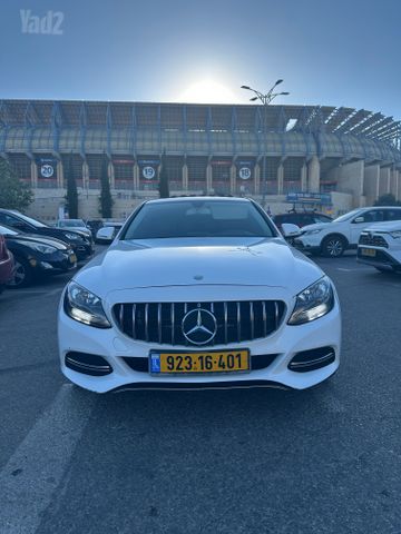 מודעת רכב מרצדס-בנץ C-class