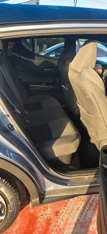 מודעת רכב טויוטה C-HR