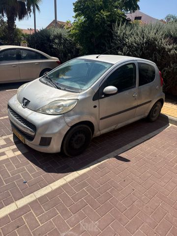 פיג'ו 107