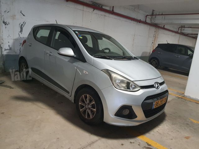 יונדאי i10