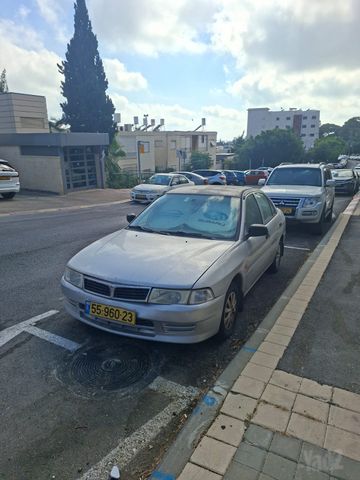 מודעת רכב מיצובישי לנסר