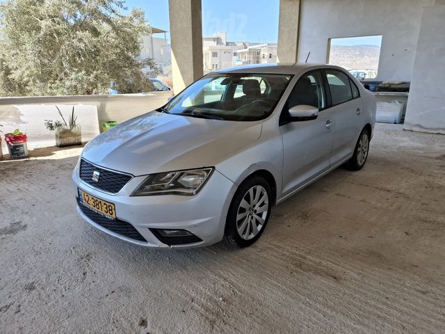 סיאט טולדו