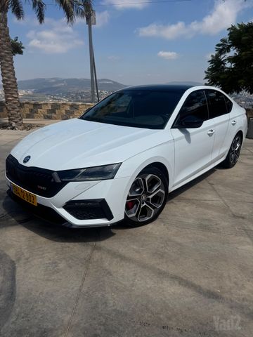 סקודה אוקטביה