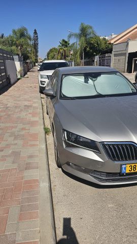 סקודה סופרב
