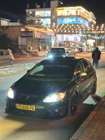 סיאט לאון
