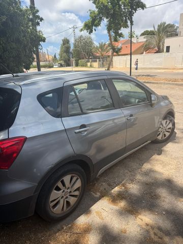 סוזוקי SX4
