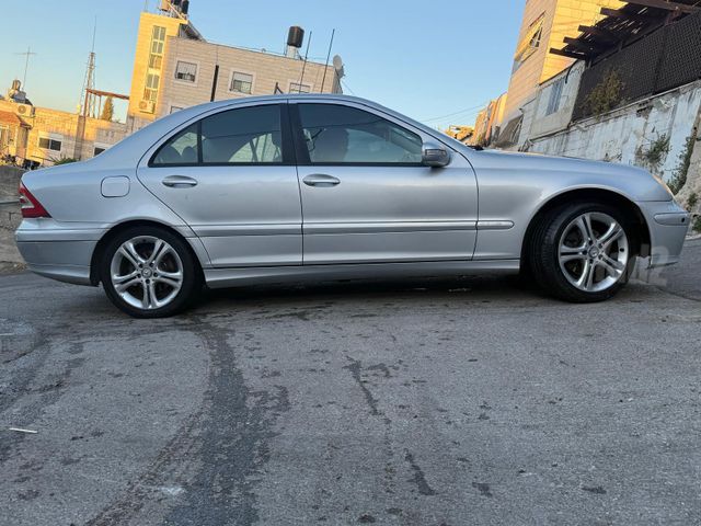מרצדס-בנץ C-class