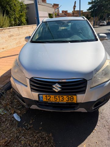 מודעת רכב סוזוקי קרוסאובר